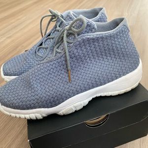 Air Jordan Cool Grey Future size 6 Y